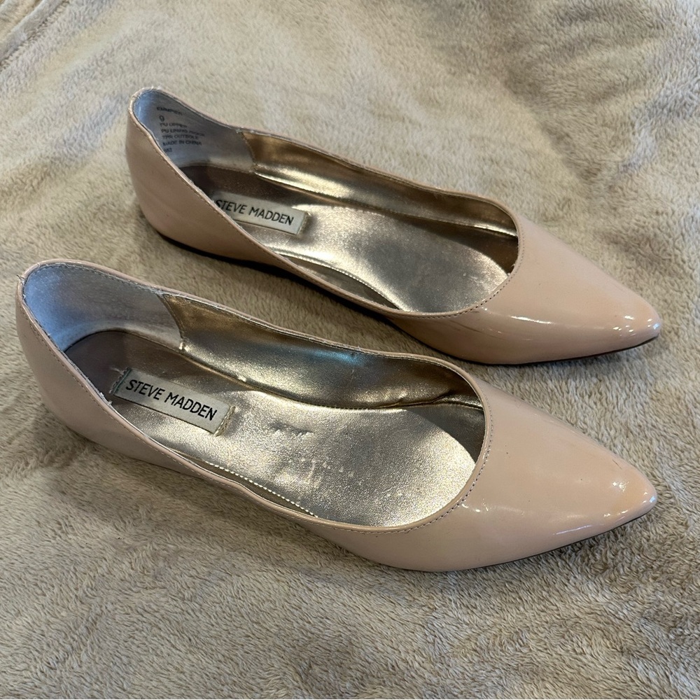 Steve Madden Pointed Flats sz 9